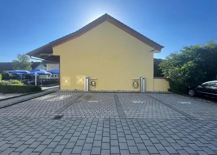 Hotel Alter Wirt Hallbergmoos